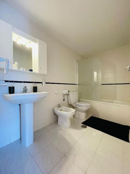 Apartamento En Torrevieja Exterior foto