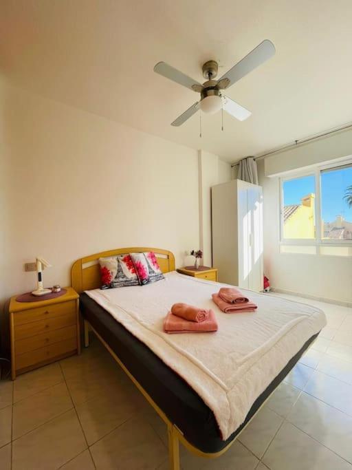 Apartamento En Torrevieja Exterior foto