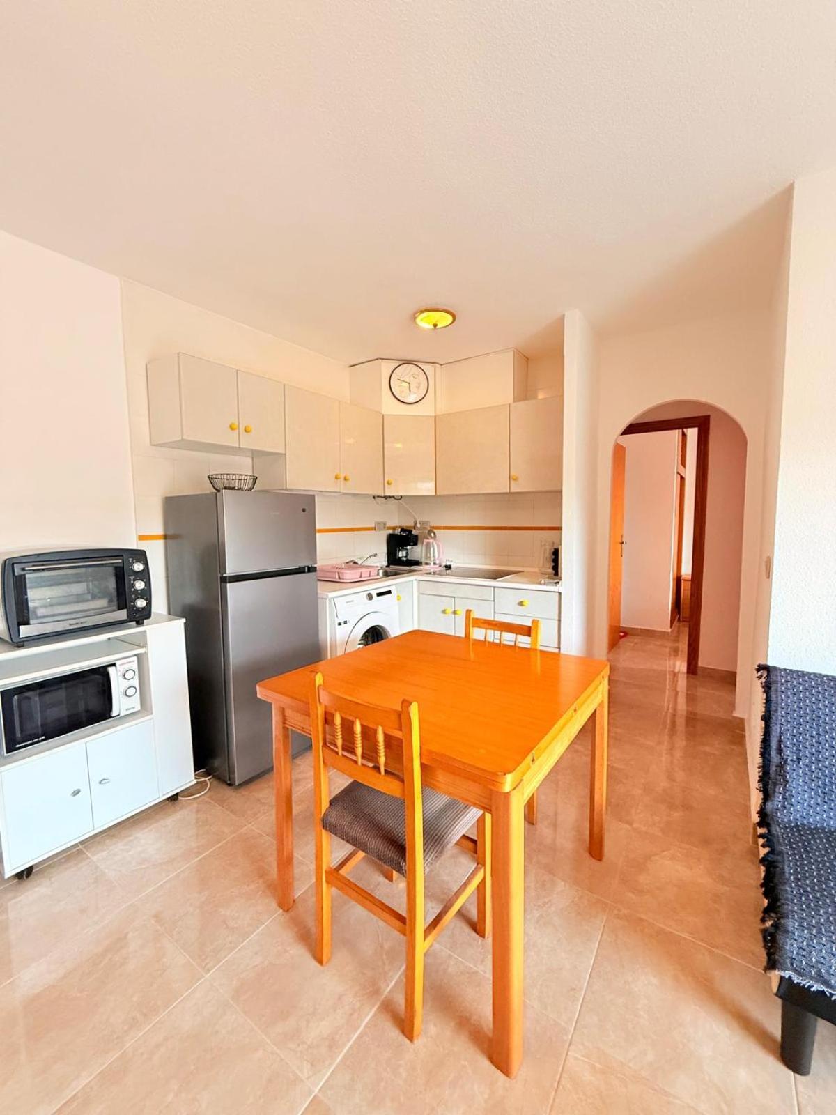 Apartamento En Torrevieja Exterior foto